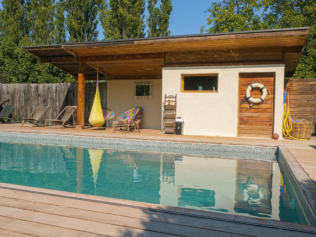 Montjoia Bed & Breakfast LʼIsle-sur-la-Sorgue Екстериор снимка